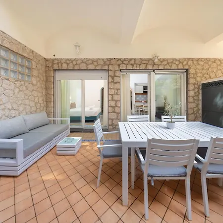 Apartment Oliveto Capri
