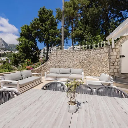 Oliveto Apartment