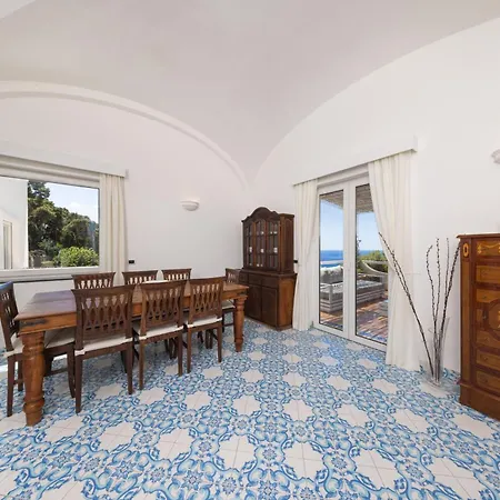 Apartment Oliveto