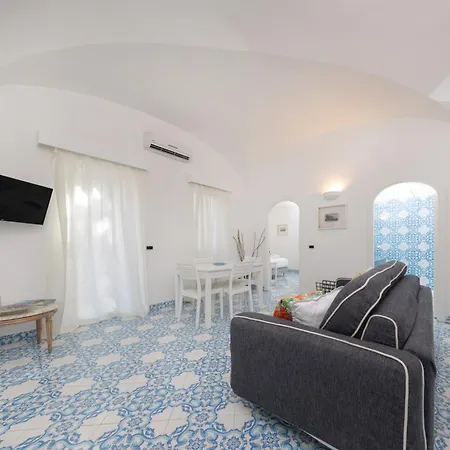 Apartment Oliveto