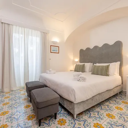 Oliveto Apartment *